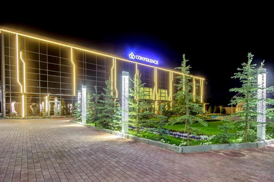 Karagat Hotel Karakol Exterior photo